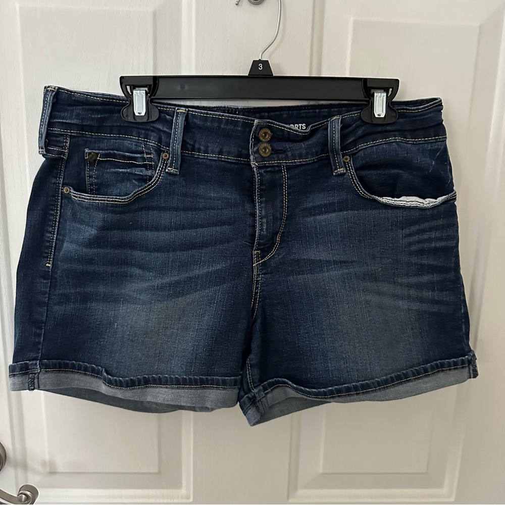 Levi’s Cuffed Two Pair Shorts Bundle size 12 - Picture 8 of 14